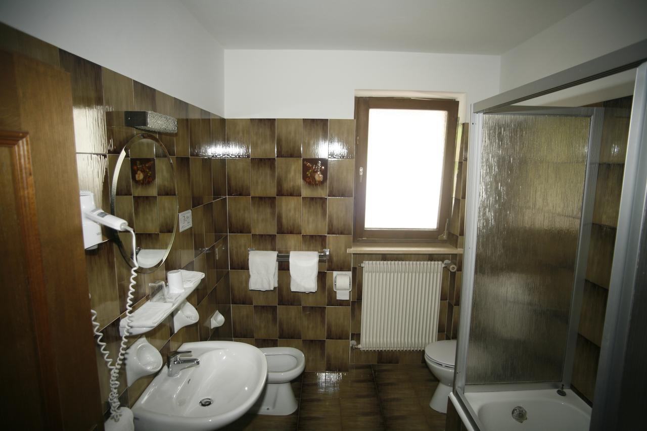 Pension Steinberg Ulten Buitenkant foto