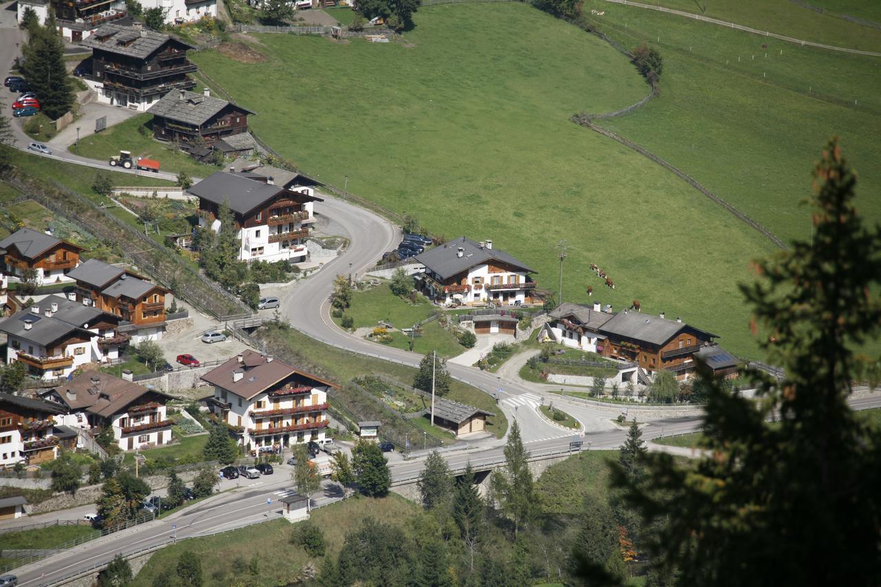 Pension Steinberg Ulten Buitenkant foto